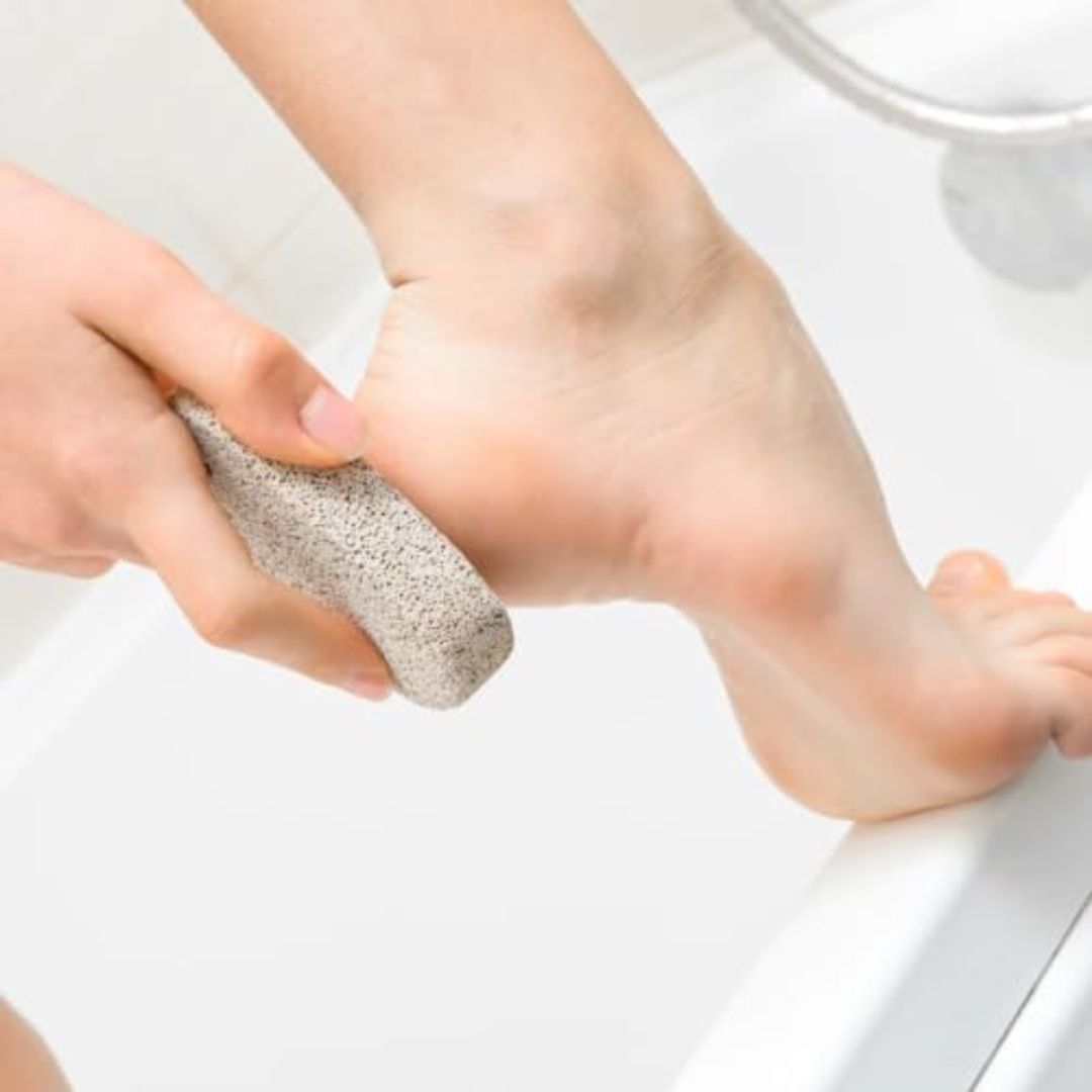 FOLELLO Natural Pumice Stone for Feet | Hard Skin Callus Remover for Feet and Hands | Natural Foot File Exfoliation to Remove Dead Skin (Pink, Set of 4)